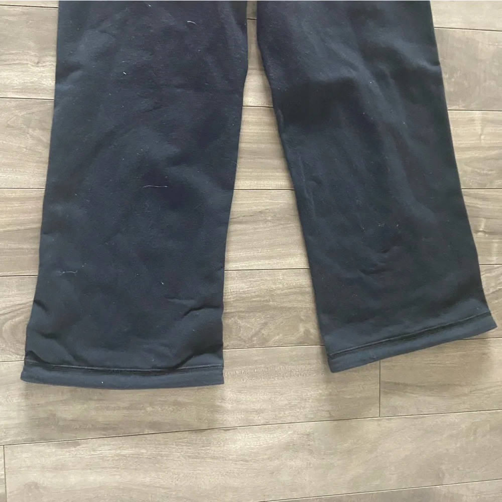 Lululemon Groove Crop Pants - Picture 7 of 8